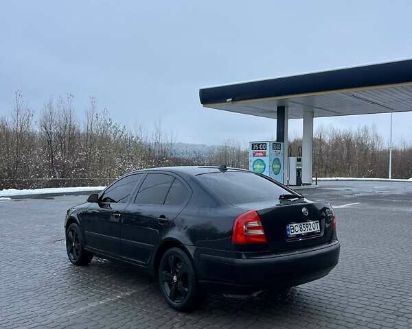 Чорний Шкода Октавія, об'ємом двигуна 1.6 л та пробігом 258 тис. км за 5800 $, фото 4 на Automoto.ua