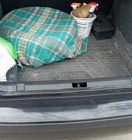 Черный Шкода Октавия, объемом двигателя 1.78 л и пробегом 299 тыс. км за 4200 $, фото 6 на Automoto.ua