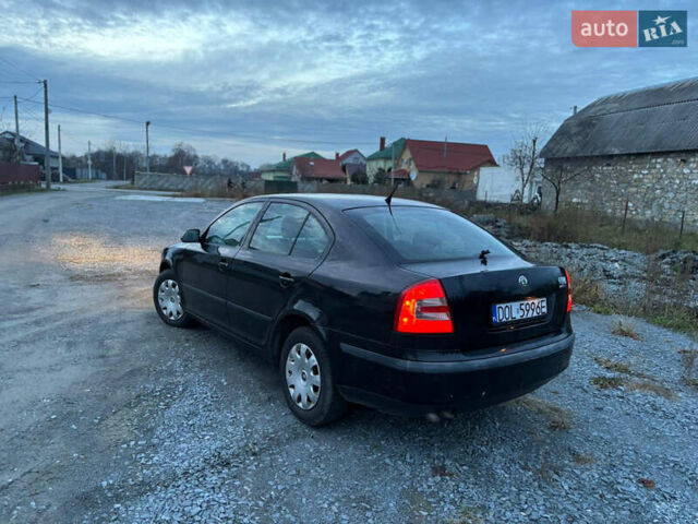Черный Шкода Октавия, объемом двигателя 1.9 л и пробегом 300 тыс. км за 2899 $, фото 1 на Automoto.ua