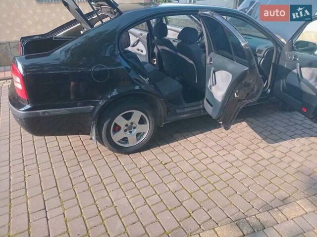 Черный Шкода Октавия, объемом двигателя 1.9 л и пробегом 330 тыс. км за 5200 $, фото 14 на Automoto.ua