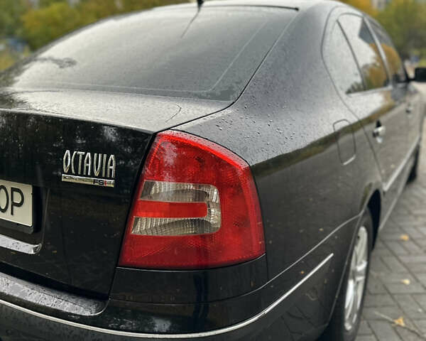 Чорний Шкода Октавія, об'ємом двигуна 1.98 л та пробігом 198 тис. км за 6500 $, фото 28 на Automoto.ua