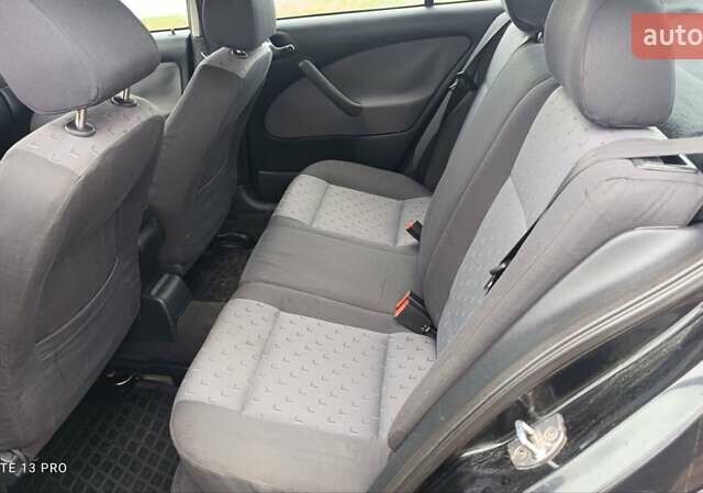 Шкода Октавия 2005 в Кагарлыке на Automoto.ua Черный Шкода Октавия, объемом двигателя 1.78 л и пробегом 260 тыс. км за 4300 $, фото 16 на Automoto.ua