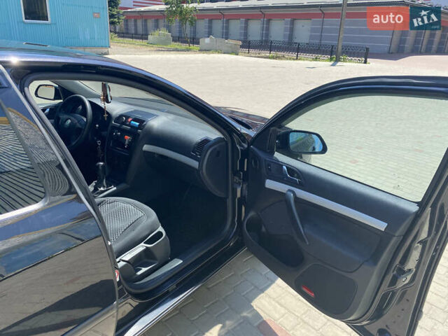 Чорний Шкода Октавія, об'ємом двигуна 1.6 л та пробігом 264 тис. км за 6500 $, фото 4 на Automoto.ua