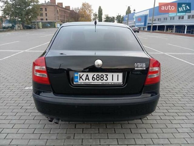 Шкода Октавия 2005 в Ромнах на Automoto.ua Черный Шкода Октавия, объемом двигателя 1.98 л и пробегом 177 тыс. км за 6250 $, фото 3 на Automoto.ua