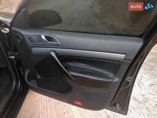 Чорний Шкода Октавія, об'ємом двигуна 1.6 л та пробігом 227 тис. км за 5200 $, фото 11 на Automoto.ua