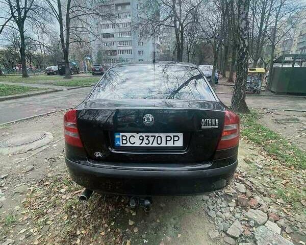 Черный Шкода Октавия, объемом двигателя 1.6 л и пробегом 215 тыс. км за 5350 $, фото 1 на Automoto.ua