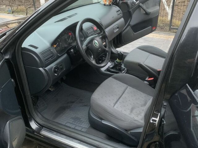 Чорний Шкода Октавія, об'ємом двигуна 1.6 л та пробігом 272 тис. км за 3600 $, фото 13 на Automoto.ua