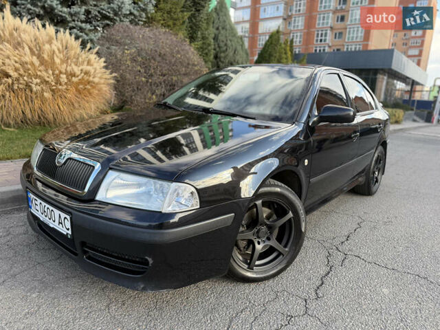 Черный Шкода Октавия, объемом двигателя 1.78 л и пробегом 199 тыс. км за 5700 $, фото 2 на Automoto.ua