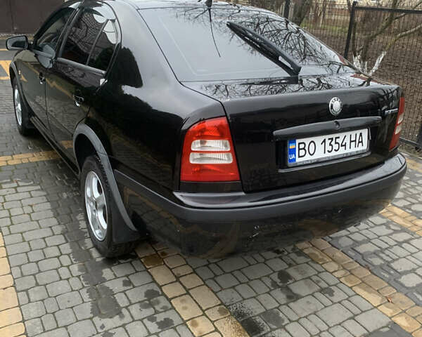 Черный Шкода Октавия, объемом двигателя 1.6 л и пробегом 272 тыс. км за 3650 $, фото 28 на Automoto.ua