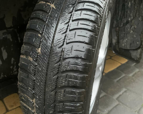 Черный Шкода Октавия, объемом двигателя 1.6 л и пробегом 272 тыс. км за 3650 $, фото 16 на Automoto.ua