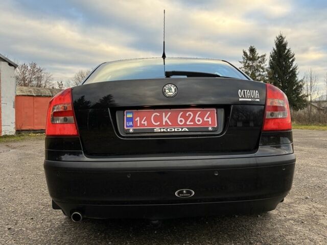 Черный Шкода Октавия, объемом двигателя 1.6 л и пробегом 180 тыс. км за 5750 $, фото 8 на Automoto.ua