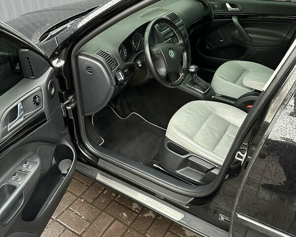 Чорний Шкода Октавія, об'ємом двигуна 1.98 л та пробігом 198 тис. км за 6500 $, фото 56 на Automoto.ua