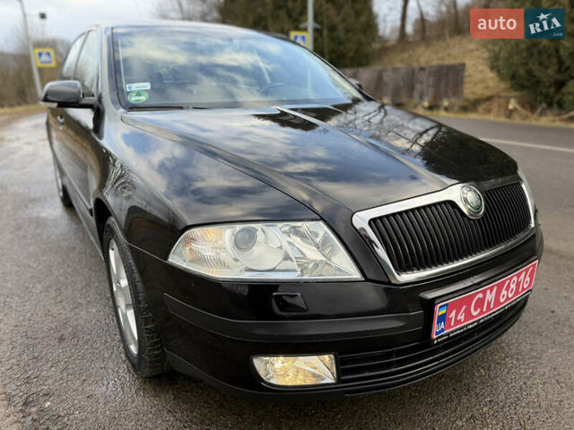 Черный Шкода Октавия, объемом двигателя 1.6 л и пробегом 210 тыс. км за 5450 $, фото 19 на Automoto.ua