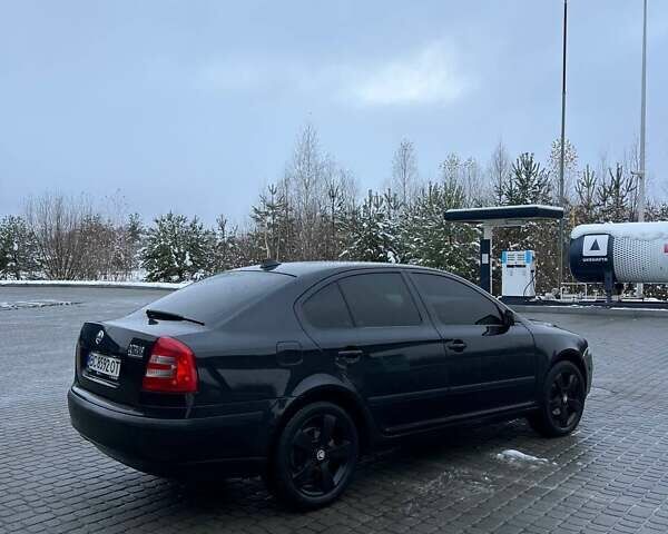 Чорний Шкода Октавія, об'ємом двигуна 1.6 л та пробігом 258 тис. км за 5800 $, фото 2 на Automoto.ua