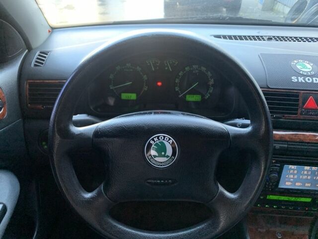 Черный Шкода Октавия, объемом двигателя 1.6 л и пробегом 358 тыс. км за 4300 $, фото 18 на Automoto.ua