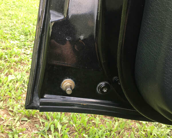 Черный Шкода Октавия, объемом двигателя 1.6 л и пробегом 165 тыс. км за 4700 $, фото 13 на Automoto.ua