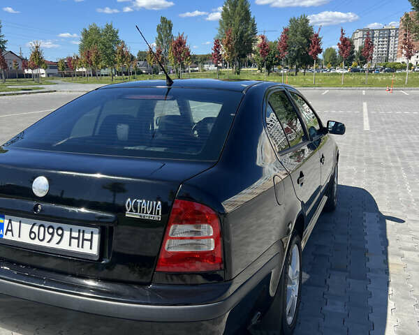 Чорний Шкода Октавія, об'ємом двигуна 1.8 л та пробігом 291 тис. км за 5300 $, фото 7 на Automoto.ua
