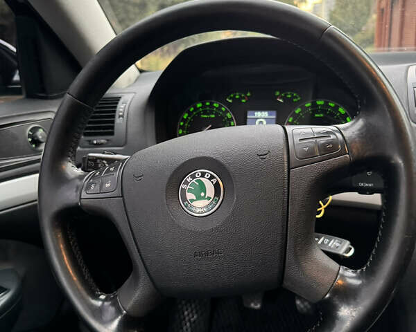 Шкода Октавия 2005 в Днепре (Днепропетровске) на Automoto.ua Черный Шкода Октавия, объемом двигателя 1.6 л и пробегом 282 тыс. км за 5500 $, фото 13 на Automoto.ua