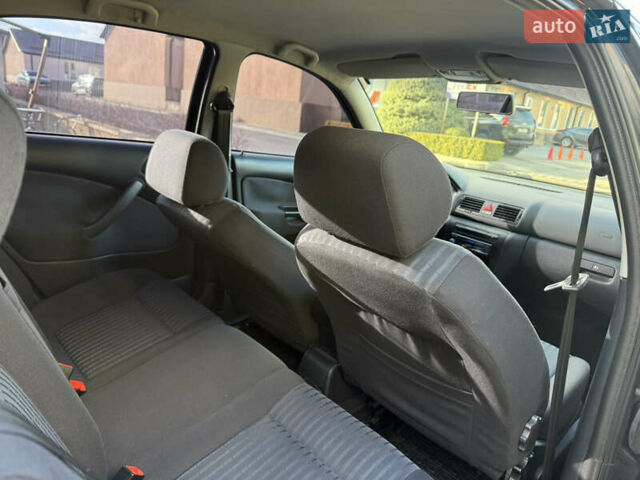 Черный Шкода Октавия, объемом двигателя 1.78 л и пробегом 199 тыс. км за 5700 $, фото 26 на Automoto.ua