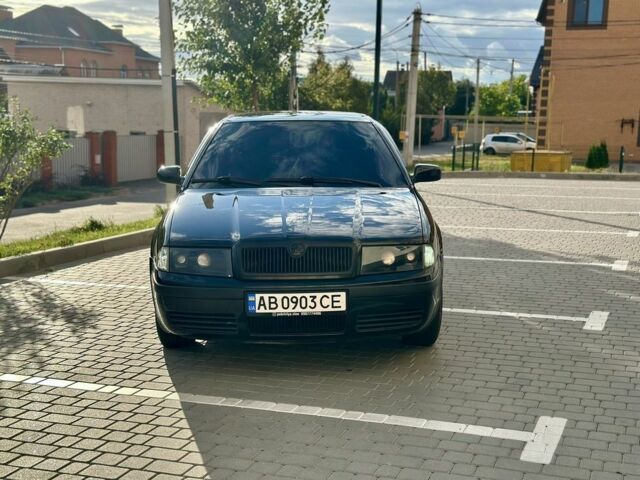 Черный Шкода Октавия, объемом двигателя 1.6 л и пробегом 300 тыс. км за 4700 $, фото 8 на Automoto.ua