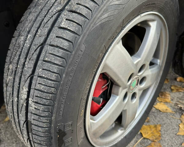 Шкода Октавія 2005 у Дніпро (Дніпропетровську) на Automoto.ua Чорний Шкода Октавія, об'ємом двигуна 1.8 л та пробігом 241 тис. км за 3450 $, фото 9 на Automoto.ua