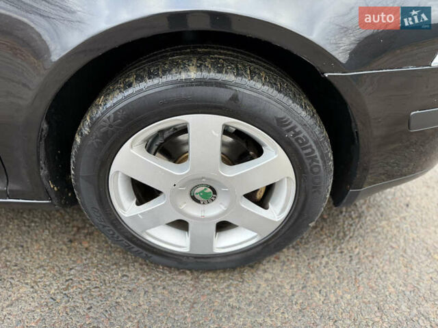 Черный Шкода Октавия, объемом двигателя 1.6 л и пробегом 210 тыс. км за 5450 $, фото 38 на Automoto.ua