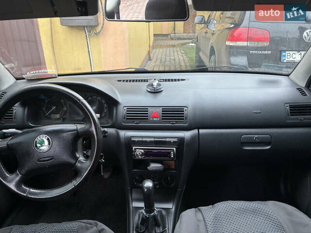 Черный Шкода Октавия, объемом двигателя 1.9 л и пробегом 298 тыс. км за 4950 $, фото 4 на Automoto.ua