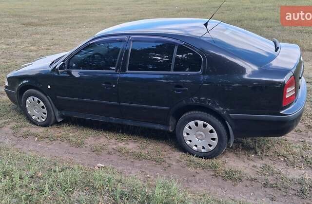 Чорний Шкода Октавія, об'ємом двигуна 1.9 л та пробігом 295 тис. км за 4000 $, фото 3 на Automoto.ua