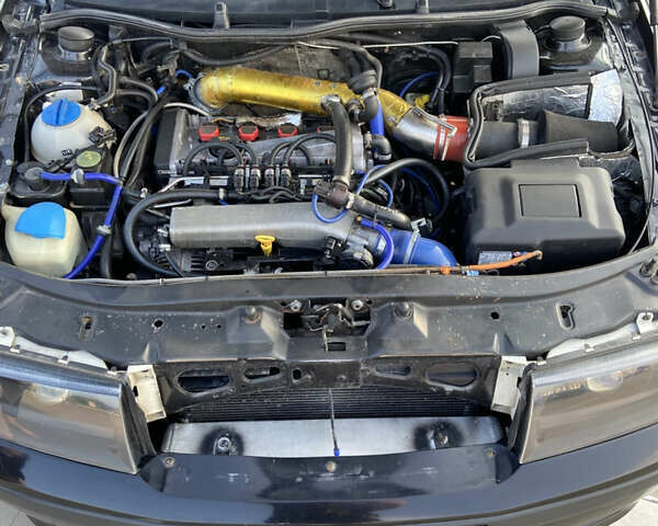 Черный Шкода Октавия, объемом двигателя 1.8 л и пробегом 273 тыс. км за 8800 $, фото 14 на Automoto.ua