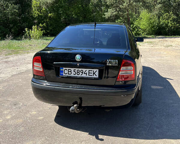 Чорний Шкода Октавія, об'ємом двигуна 1.6 л та пробігом 418 тис. км за 4150 $, фото 3 на Automoto.ua