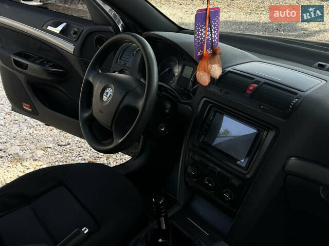 Чорний Шкода Октавія, об'ємом двигуна 1.6 л та пробігом 320 тис. км за 5800 $, фото 21 на Automoto.ua