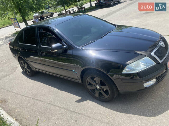 Шкода Октавия 2006 в Кропивницком (Кировограде) на Automoto.ua Черный Шкода Октавия, объемом двигателя 1.6 л и пробегом 264 тыс. км за 6000 $, фото 3 на Automoto.ua