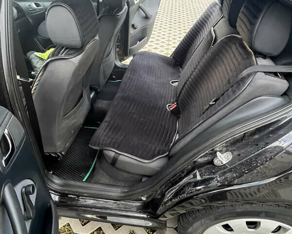 Чорний Шкода Октавія, об'ємом двигуна 1.6 л та пробігом 244 тис. км за 5700 $, фото 11 на Automoto.ua