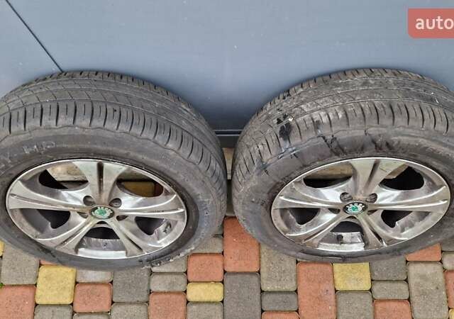 Черный Шкода Октавия, объемом двигателя 1.6 л и пробегом 268 тыс. км за 6500 $, фото 44 на Automoto.ua