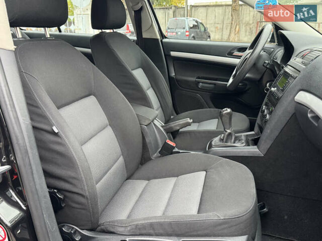 Шкода Октавія 2006 у Лубнах на Automoto.ua Чорний Шкода Октавія, об'ємом двигуна 1.6 л та пробігом 137 тис. км за 6550 $, фото 34 на Automoto.ua