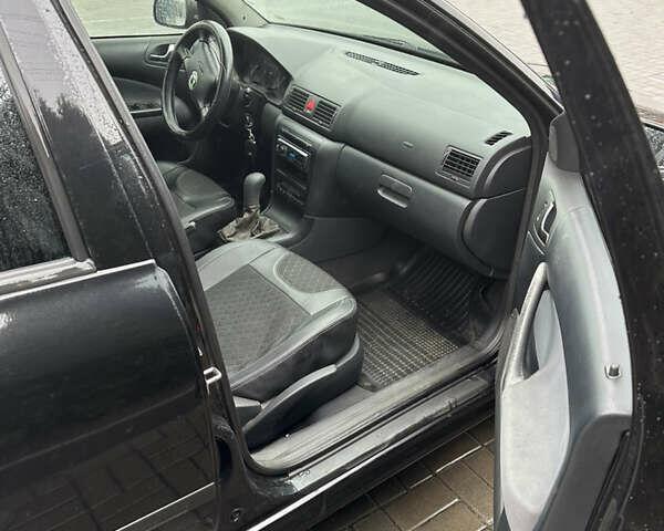 Черный Шкода Октавия, объемом двигателя 1.9 л и пробегом 302 тыс. км за 5950 $, фото 10 на Automoto.ua