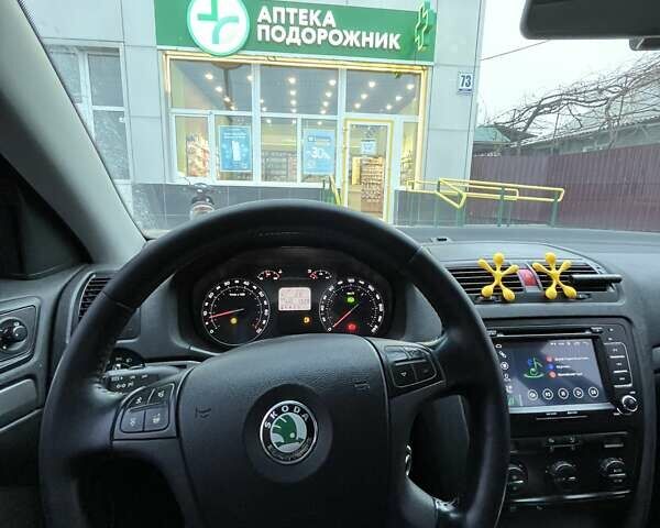 Черный Шкода Октавия, объемом двигателя 1.98 л и пробегом 285 тыс. км за 6600 $, фото 7 на Automoto.ua