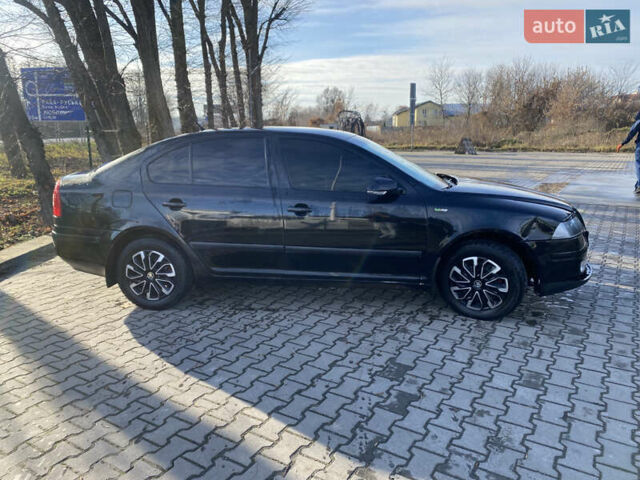 Черный Шкода Октавия, объемом двигателя 1.97 л и пробегом 359 тыс. км за 4800 $, фото 3 на Automoto.ua