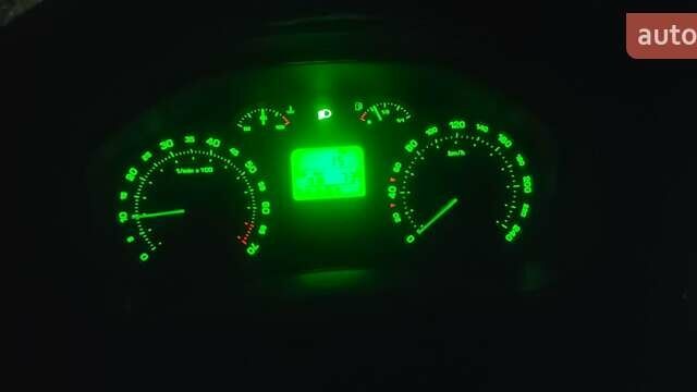 Черный Шкода Октавия, объемом двигателя 1.98 л и пробегом 318 тыс. км за 4950 $, фото 10 на Automoto.ua