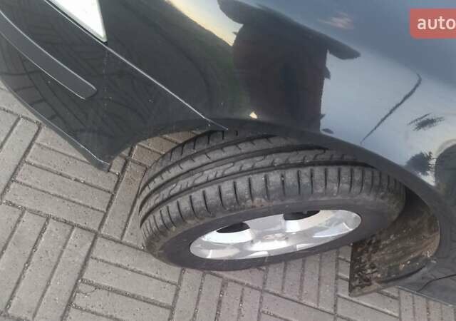 Шкода Октавия 2006 в Жидачов на Automoto.ua Черный Шкода Октавия, объемом двигателя 1.6 л и пробегом 273 тыс. км за 5555 $, фото 6 на Automoto.ua