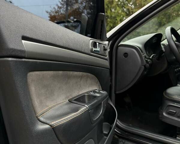 Черный Шкода Октавия, объемом двигателя 1.97 л и пробегом 315 тыс. км за 6650 $, фото 24 на Automoto.ua