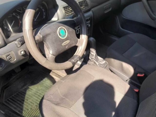 Черный Шкода Октавия, объемом двигателя 0 л и пробегом 500 тыс. км за 3800 $, фото 7 на Automoto.ua