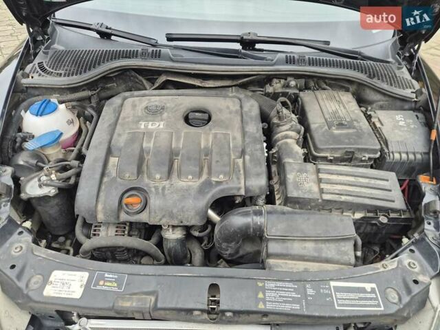 Черный Шкода Октавия, объемом двигателя 1.97 л и пробегом 315 тыс. км за 6650 $, фото 14 на Automoto.ua