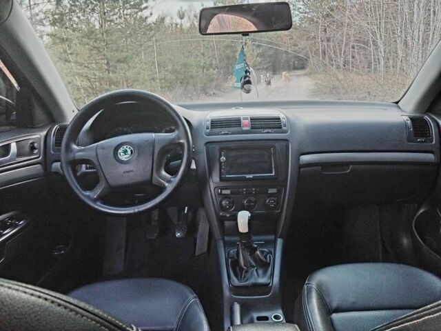 Шкода Октавія 2006 у Ахтырке на Automoto.ua Чорний Шкода Октавія, об'ємом двигуна 1.6 л та пробігом 227 тис. км за 5200 $, фото 13 на Automoto.ua