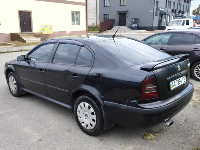 Чорний Шкода Октавія, об'ємом двигуна 1.8 л та пробігом 250 тис. км за 3333 $, фото 3 на Automoto.ua