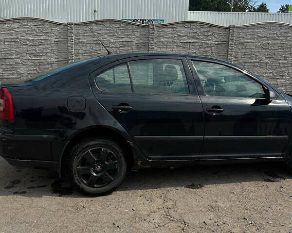 Черный Шкода Октавия, объемом двигателя 2 л и пробегом 280 тыс. км за 2500 $, фото 1 на Automoto.ua