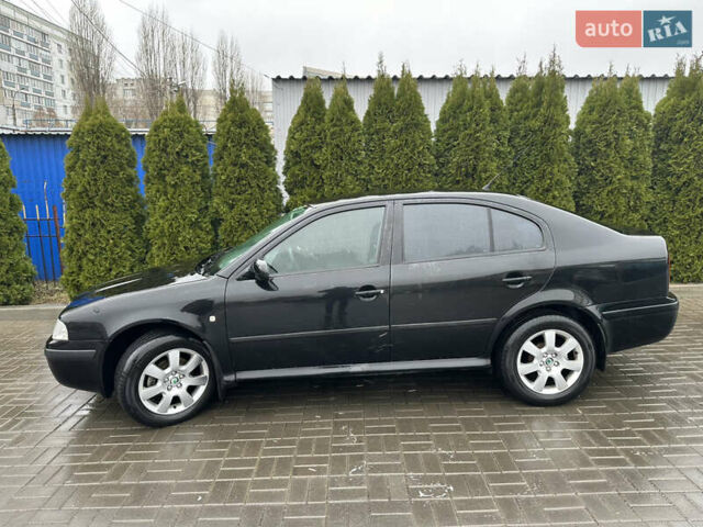 Черный Шкода Октавия, объемом двигателя 1.9 л и пробегом 302 тыс. км за 5950 $, фото 4 на Automoto.ua