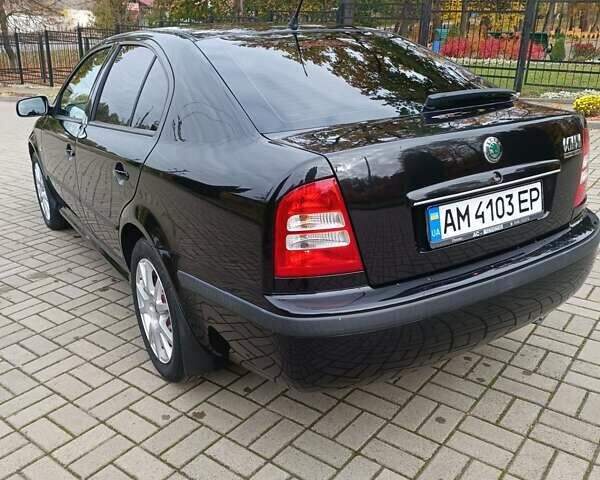 Черный Шкода Октавия, объемом двигателя 1.6 л и пробегом 300 тыс. км за 4600 $, фото 11 на Automoto.ua
