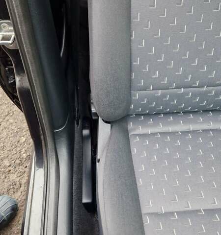 Черный Шкода Октавия, объемом двигателя 1.6 л и пробегом 268 тыс. км за 6500 $, фото 32 на Automoto.ua