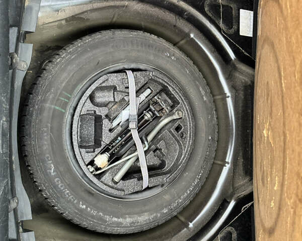 Шкода Октавія 2006 у Лубнах на Automoto.ua Чорний Шкода Октавія, об'ємом двигуна 1.6 л та пробігом 137 тис. км за 6550 $, фото 37 на Automoto.ua